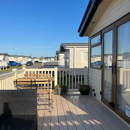 Camber Sands Seascape Horizon Decked Villa Dog Friendly Exterior photo