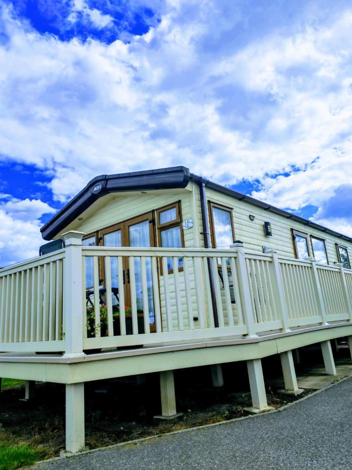 Camber Sands Seascape Horizon Decked Villa Dog Friendly Exterior photo